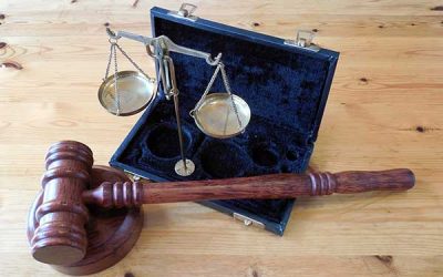 When You Should Hire a Lawyer