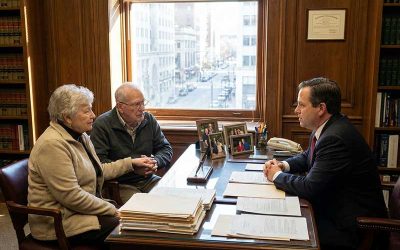 Senior Safety 101: When It’s Time to Talk to a Personal Injury Lawyer